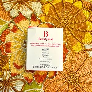 New in box! TRIPLE ACTION ONE-STEP DAILY EXFOLIATING PEEL PAD from BeautyStat